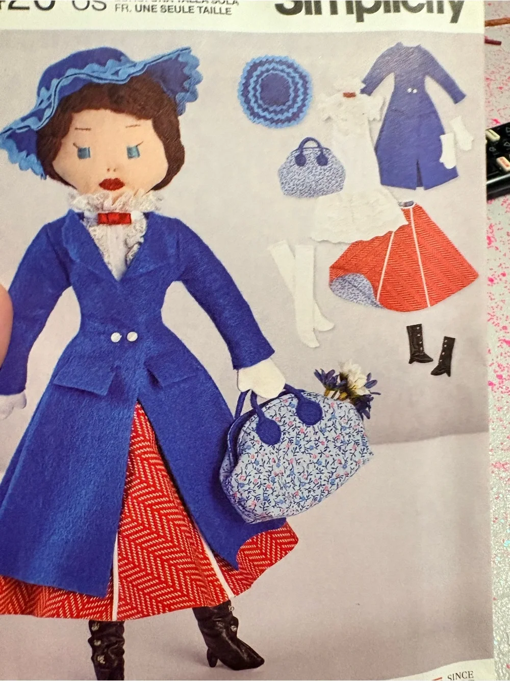 BN UNCUT SIMPLICITY 9420 OS DOLL SEWING PATTERNS